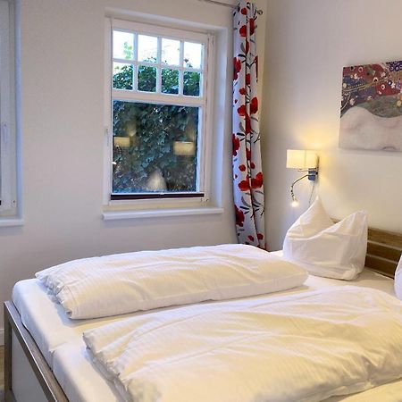 Hotel Zum Strandlaufer Ahrenshoop Εξωτερικό φωτογραφία